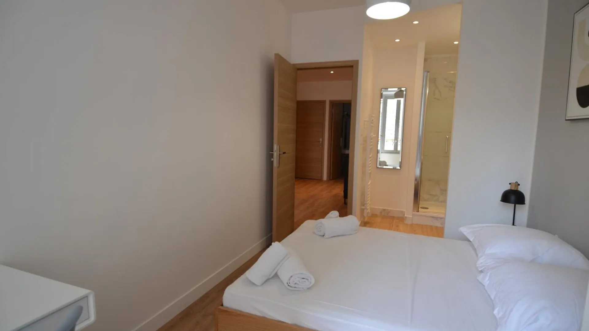 شقة Napoleon - Superbe Appartement 2 Chambres Au Coeur Du Port De نيس