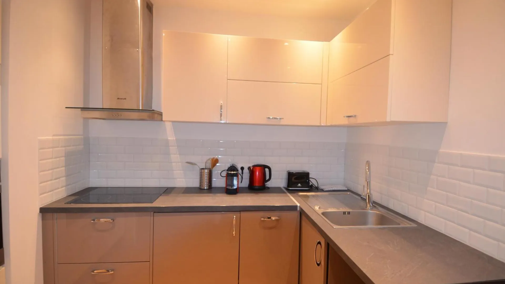 Napoleon - Superbe Appartement 2 Chambres Au Coeur Du Port De نيس شقة
